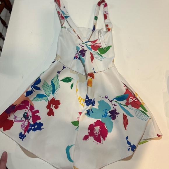 Black Halo Stretch Techno Emerson Romper - Picture 7 of 12